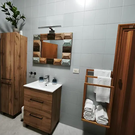 Casa Di Maddalena Barletta